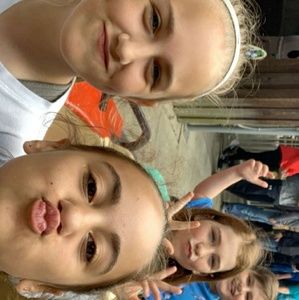 Meet your Posher, Aries